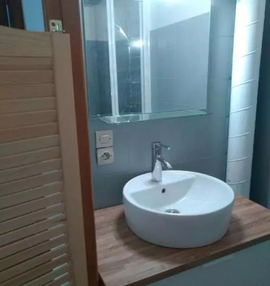 ベッドアンドブレックファースト La Bergerie Crenantine