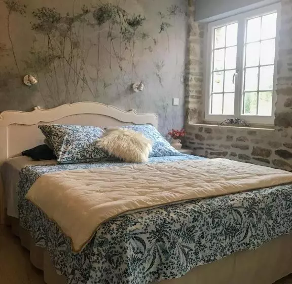 ベッドアンドブレックファースト La Chambre Des Tisserands