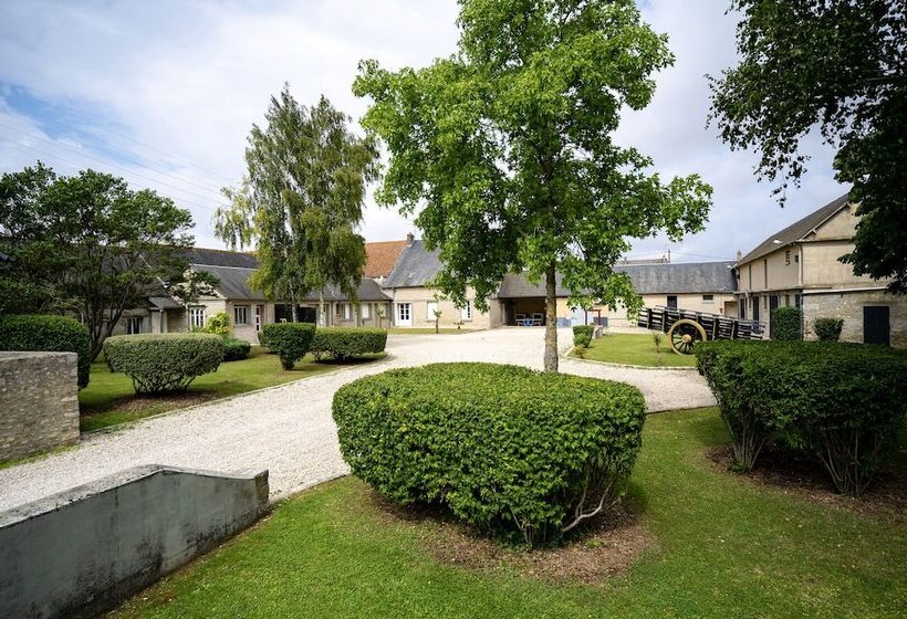 בית מלון כפרי Authentic By Balladins Domaine Malar