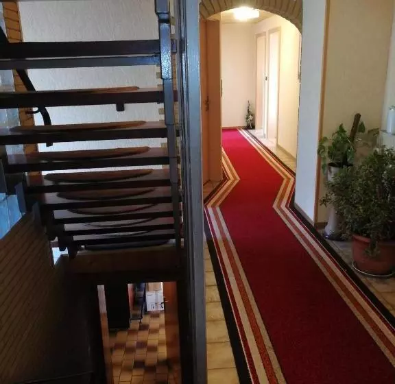 Hotelli Gasthaus Hochwald