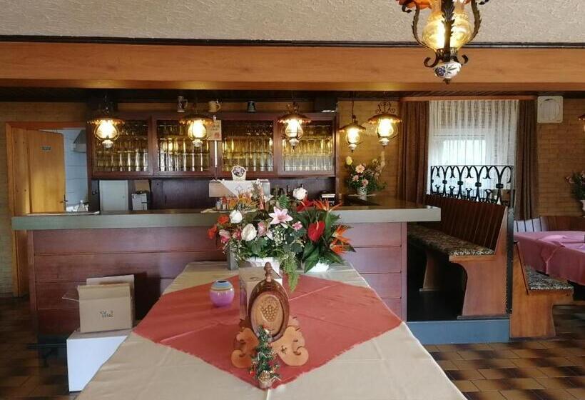 בית מלון כפרי Gasthaus Hochwald