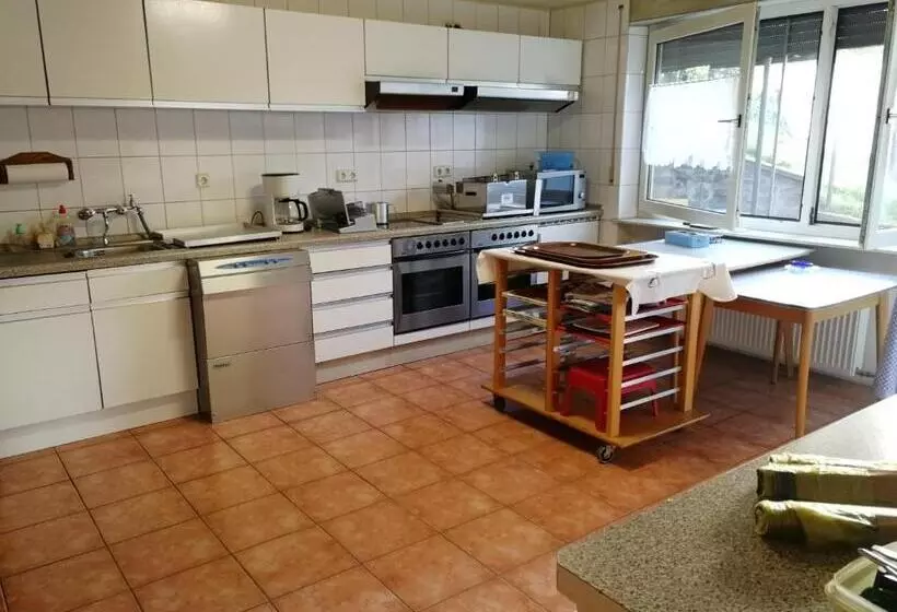 Hotelli Gasthaus Hochwald