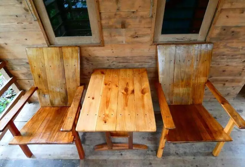 Hotelli Santi Garden Bungalows