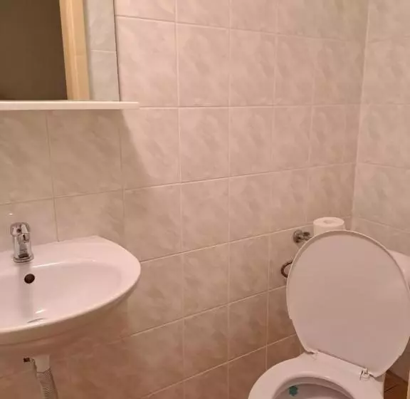 Majatalo Penzion Loučka