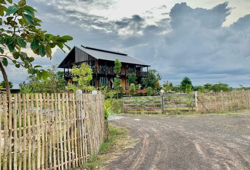 Majatalo Rang Robin Farmstay With Swimming Pool