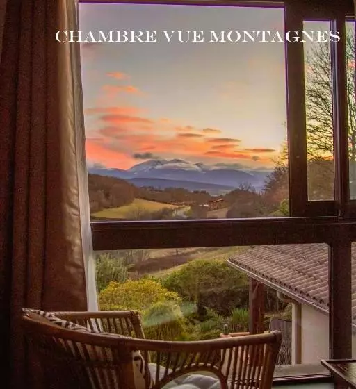 Aamiaismajoitus (B&B) Belloréade Maison D Hôtes