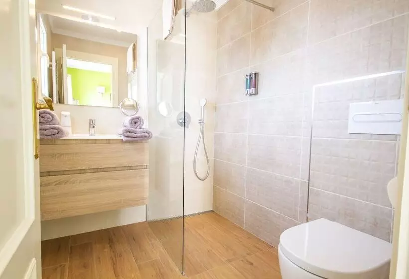 Aamiaismajoitus (B&B) Casa Lennisa