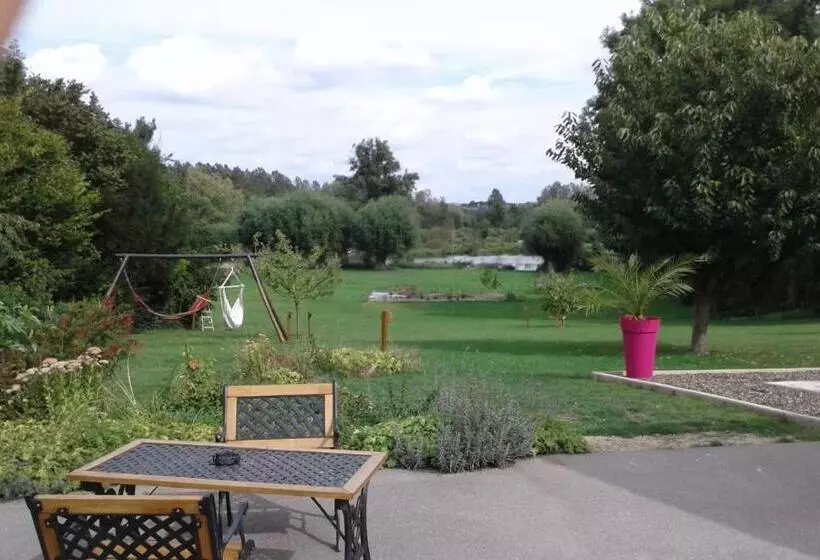 ベッドアンドブレックファースト Chambre D Hotes Le Hamel