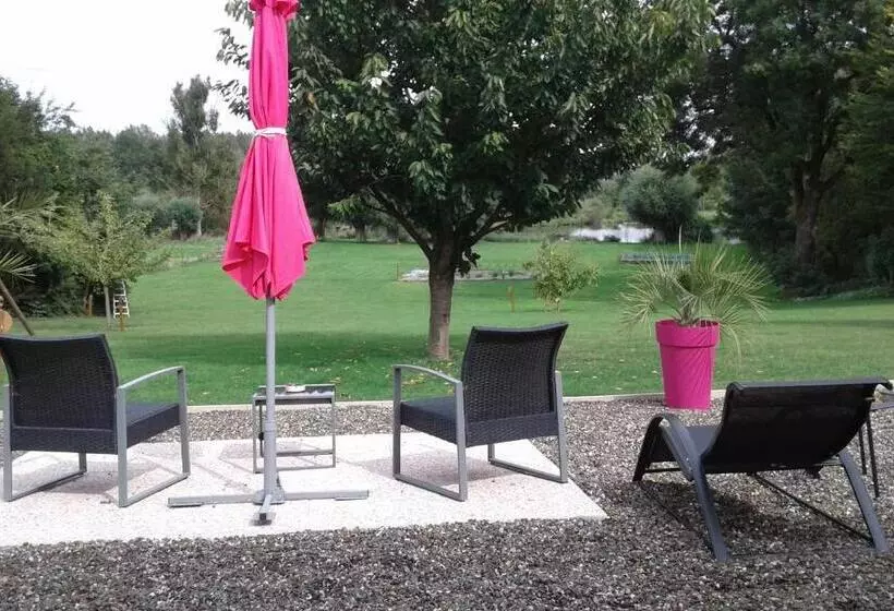 ベッドアンドブレックファースト Chambre D Hotes Le Hamel