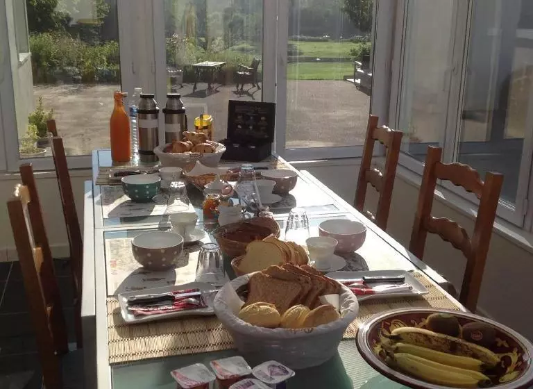 ベッドアンドブレックファースト Chambre D Hotes Le Hamel