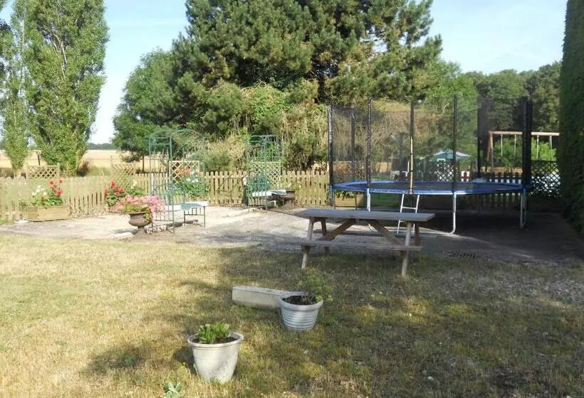 Aamiaismajoitus (B&B) Ferme Les Rousseaux