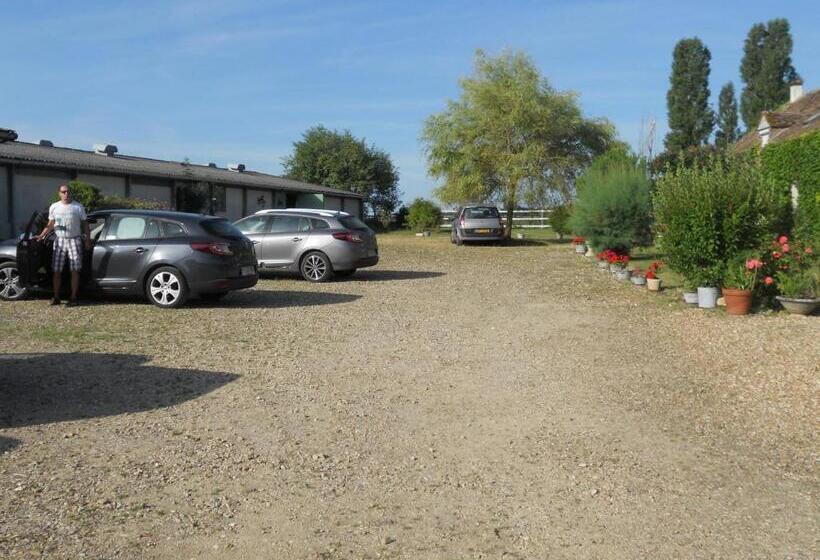 민박 Ferme Les Rousseaux