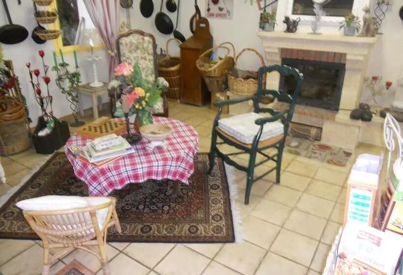 Aamiaismajoitus (B&B) Ferme Les Rousseaux