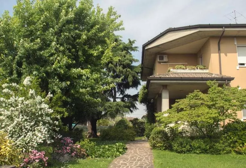 Aamiaismajoitus (B&B) Il Giardino