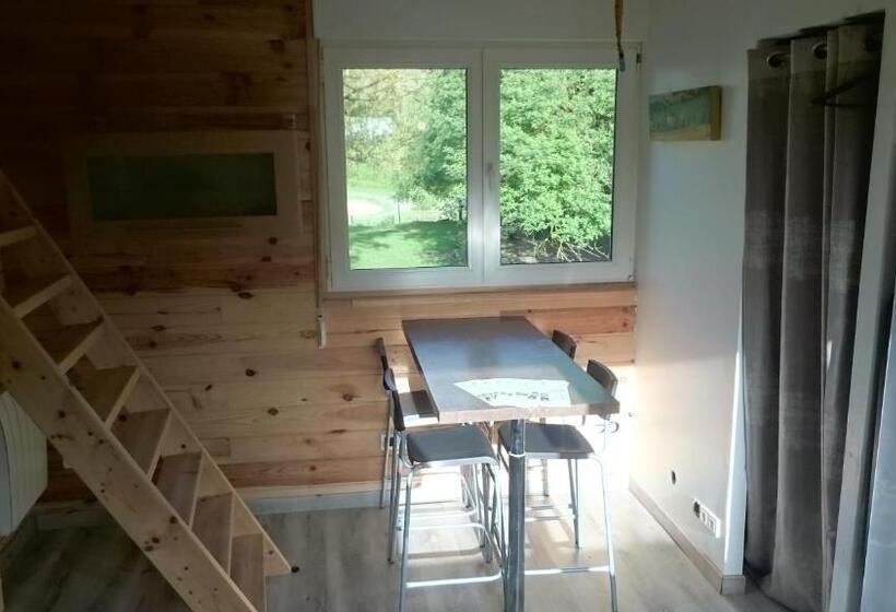 ベッドアンドブレックファースト La Cabane De Denier