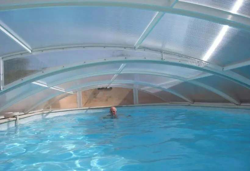 ベッドアンドブレックファースト La Chambre D Amis La Costignieres