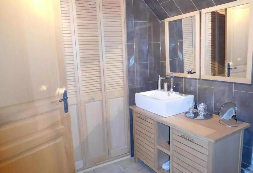 ベッドアンドブレックファースト La Chambre D Amis La Costignieres