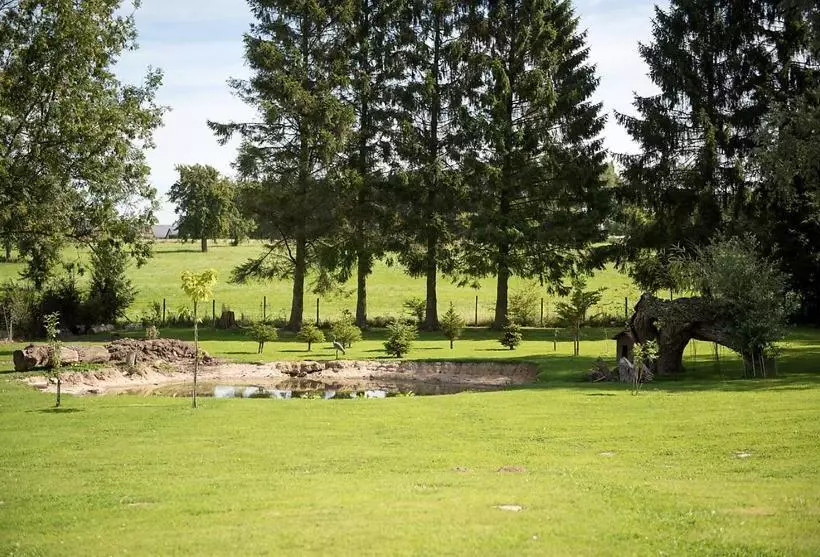 Aamiaismajoitus (B&B) La Jolimessine