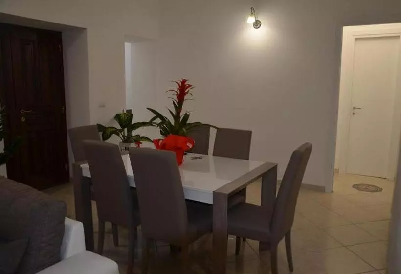 Aamiaismajoitus (B&B) La Tana Delle Lepri