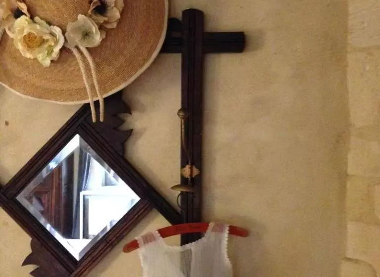 ベッドアンドブレックファースト Le Manoir Du Pont Senot