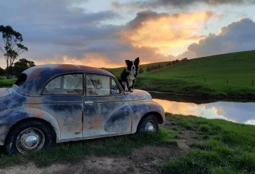 צימר Rockbank Retreat