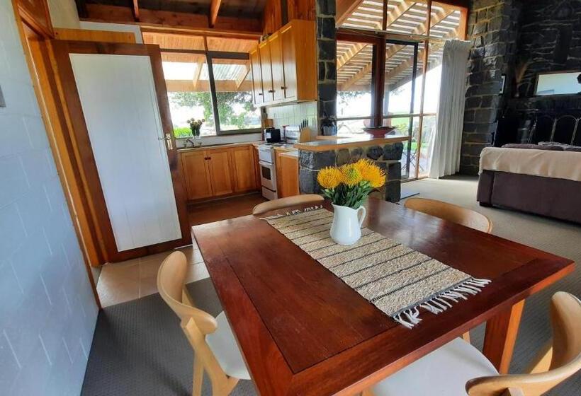 צימר Rockbank Retreat