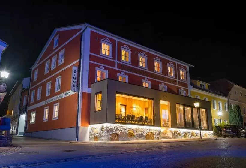 ホテル Berghamer S Gasthof