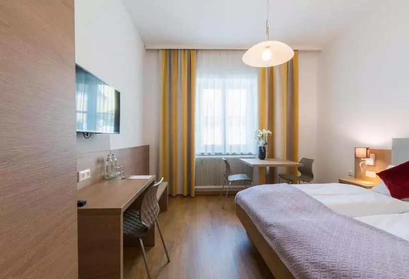 ホテル Berghamer S Gasthof