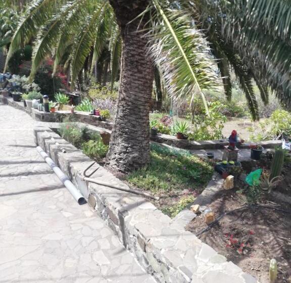 בית מלון כפרי Casa Majores