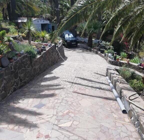 בית מלון כפרי Casa Majores