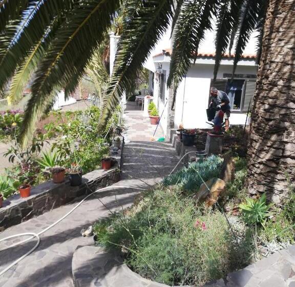 בית מלון כפרי Casa Majores