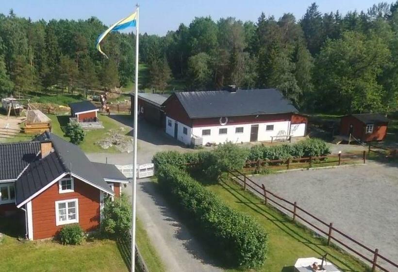 בית מלון כפרי Haga Gård Och Stall