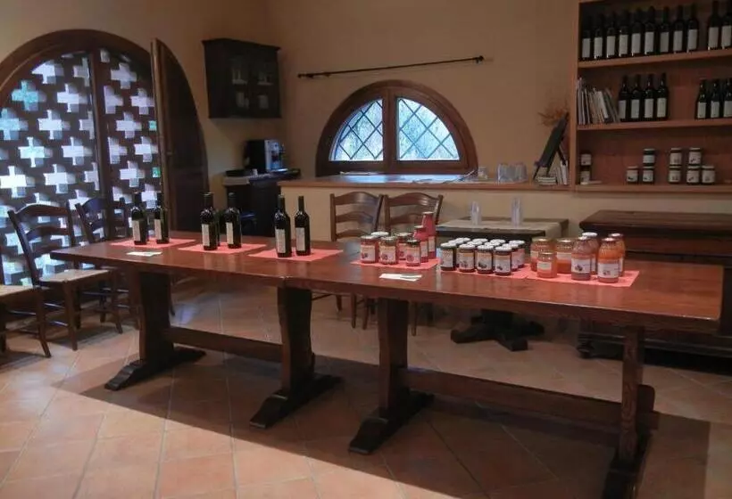 ホテル La Colombarola