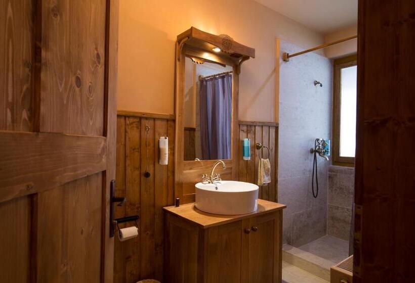 Отель Valea Verde Retreat Transilvania