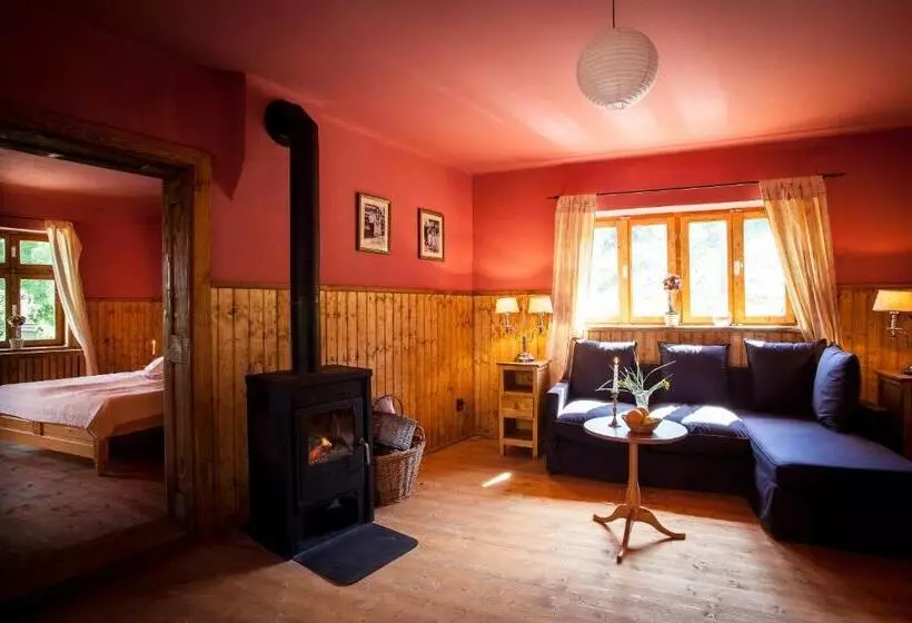 Hotelli Valea Verde Retreat Transilvania