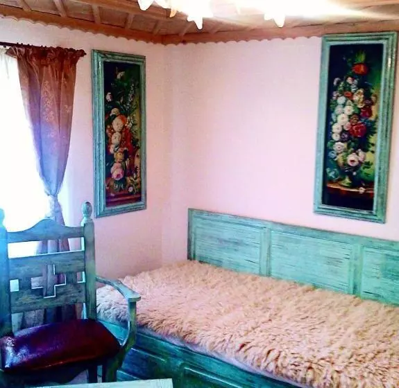 Majatalo Kashtata S Paraklisa