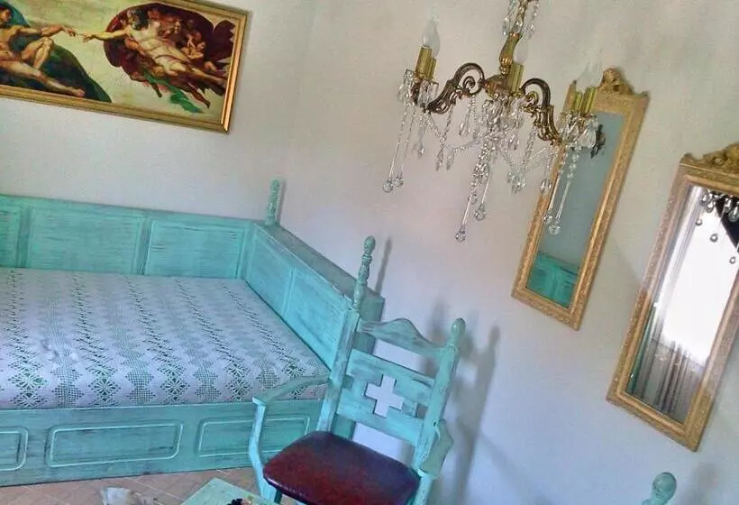 Majatalo Kashtata S Paraklisa