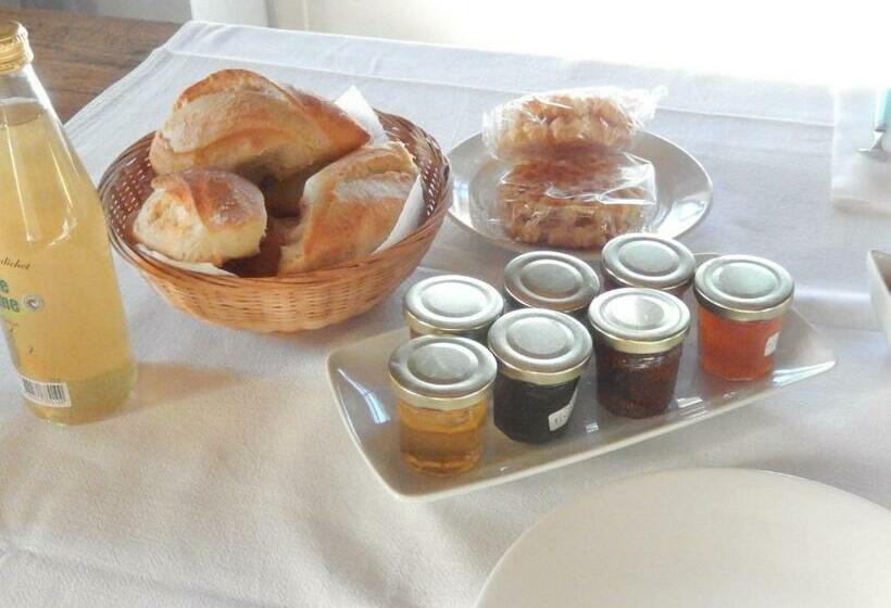 Пансион Chambres D Hote Le Prelude