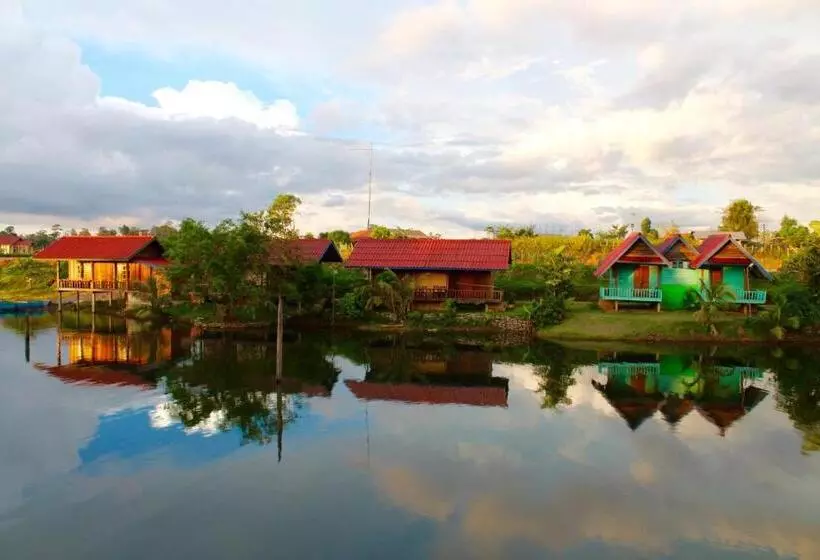 Majatalo Mind House Bungalow