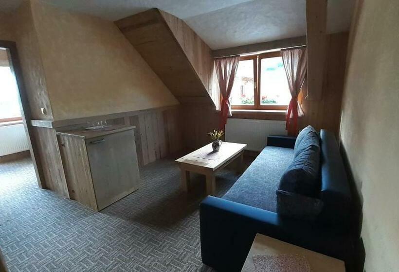 펜션 Penzión Pod Magurou