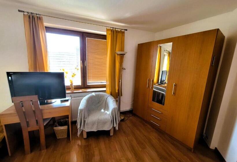 膳宿费 Penzión Villa Agnes