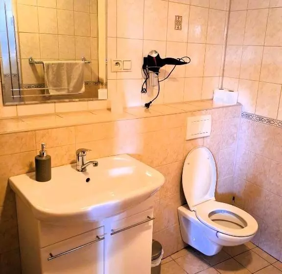 Majatalo Penzión Villa Agnes