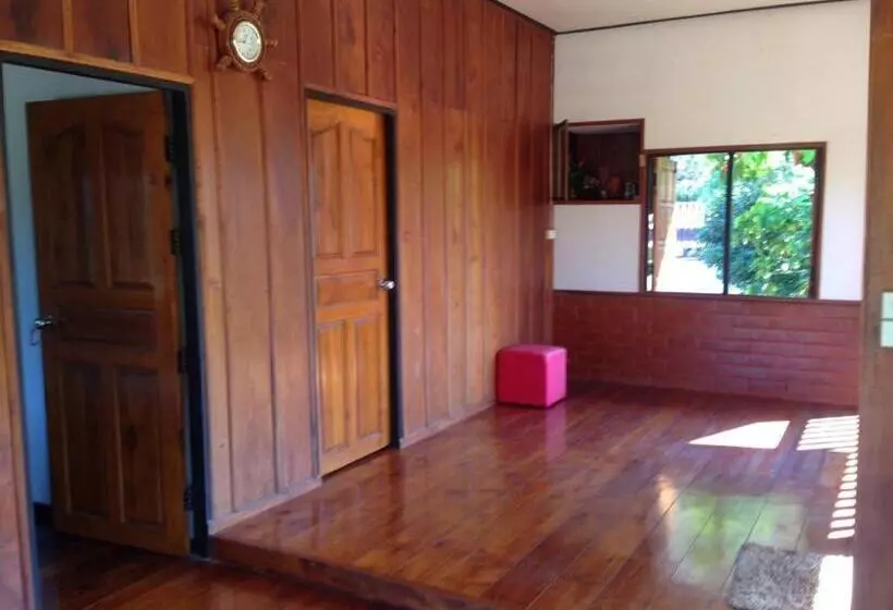 ペンション Pimpa House พิมพาเฮาส์