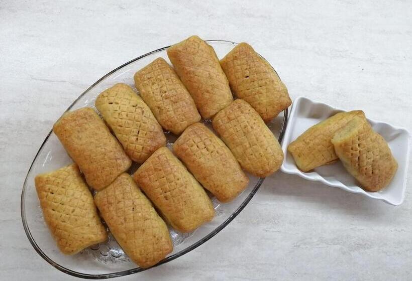 Pensió Villa Hills сърница