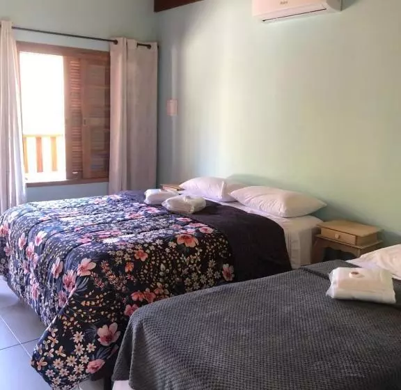 Retkeilymaja Chales Sao Felix