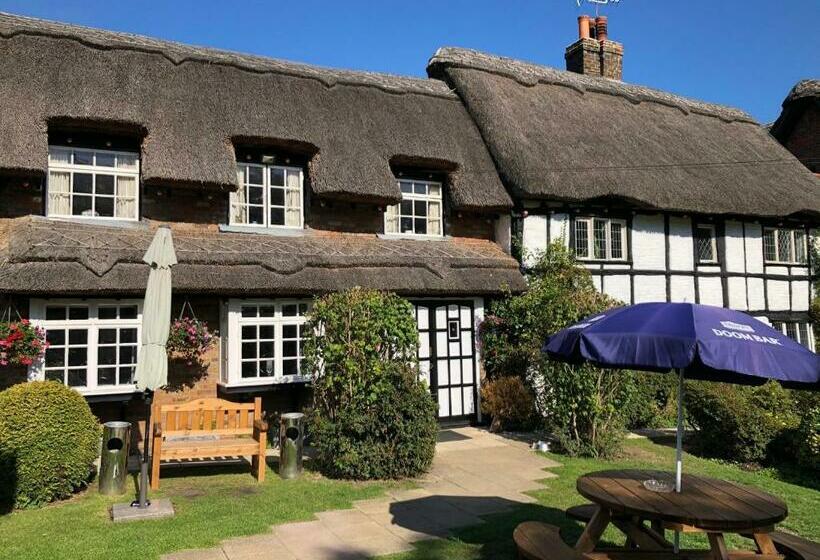 הוסטל Old Hunters Lodge