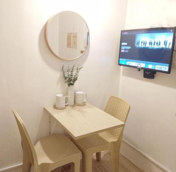 Vandrarhem Vg Pension And Residences