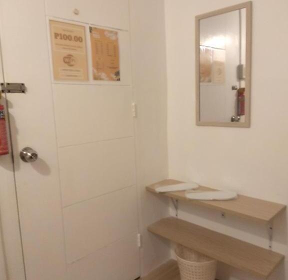 Vandrarhem Vg Pension And Residences