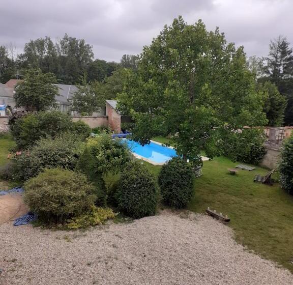 مبيت وإفطار Ancien Presbytère