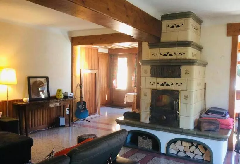 Aamiaismajoitus (B&B) Au Refuge De Blanche